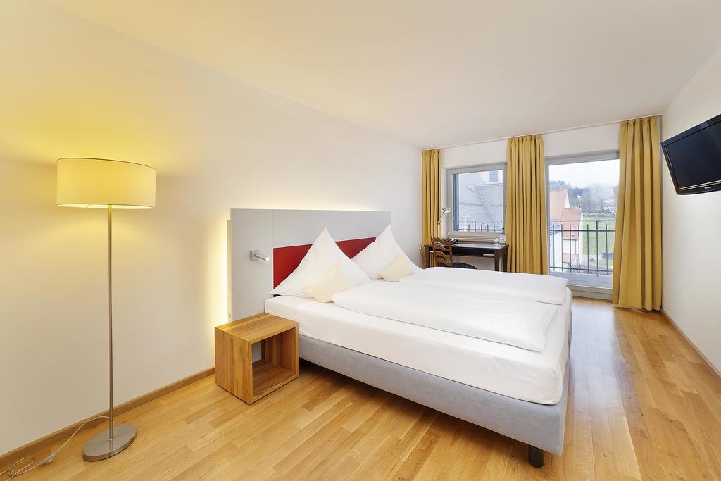 Akzent Brauerei Hotel Hirsch Отобойрен Екстериор снимка